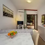 Alberta Apartment